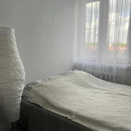 Sunny View Apartment *